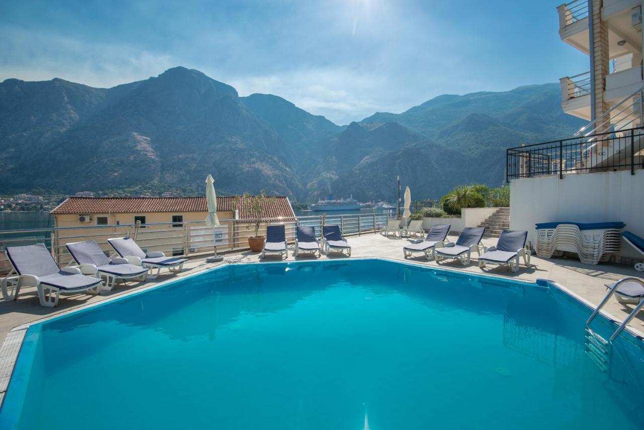 Kotor Muo Apartments C3 ภายนอก รูปภาพ