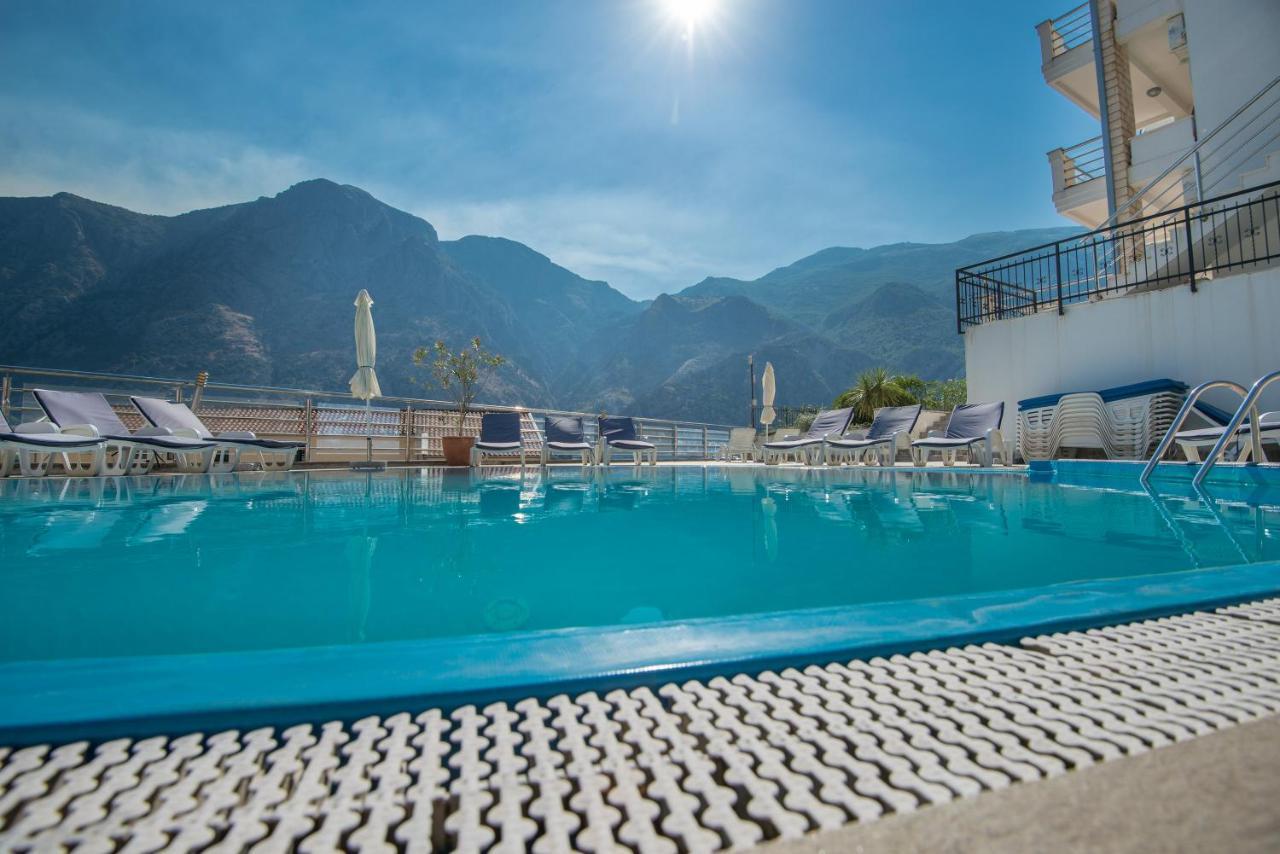 Kotor Muo Apartments C3 ภายนอก รูปภาพ